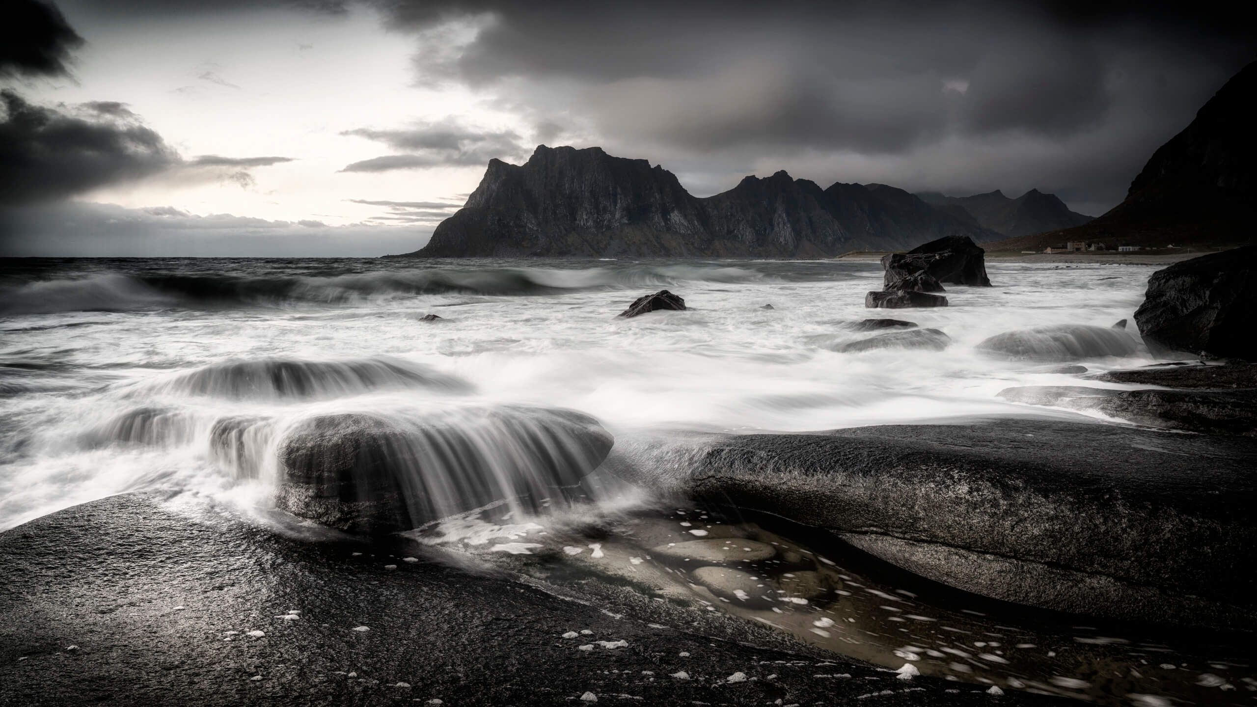 Uttakleiv beach - Joakim Jormelin